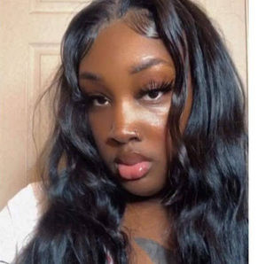 Meet your Posher, Briana